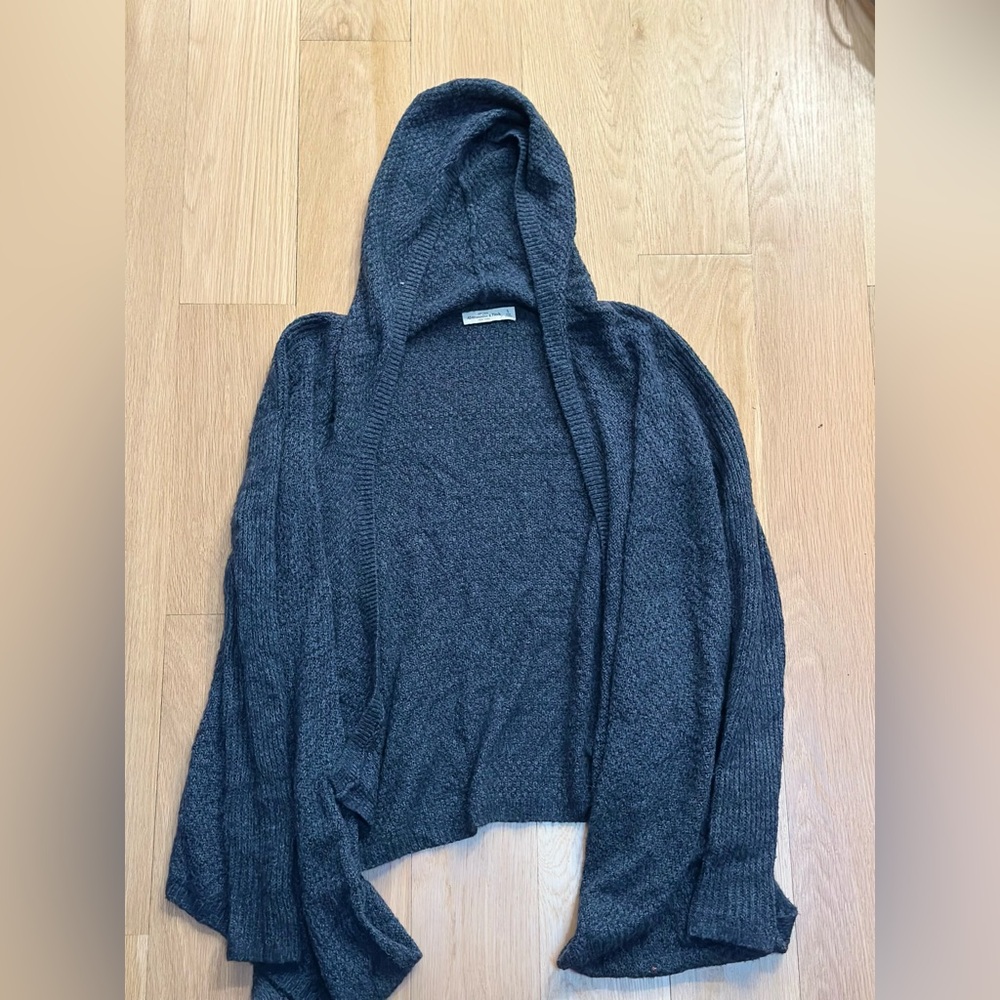 Abercrombie & Fitch Women’s Navy Hooded Cardigan Size Small.